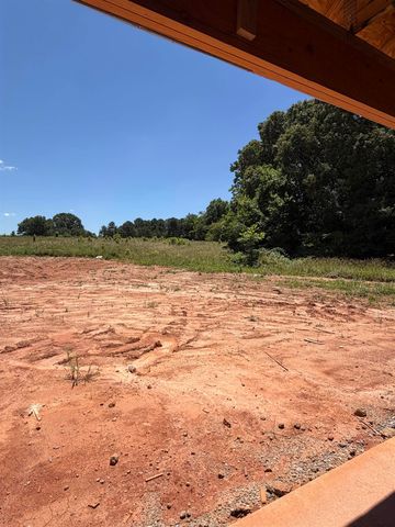 1820 Reidville Sharon Road, Greer, SC 29651