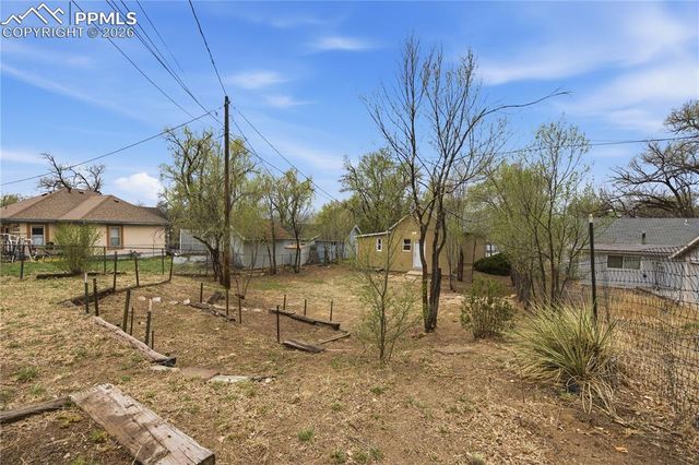 911 S El Paso Street, Colorado Springs, CO 80903