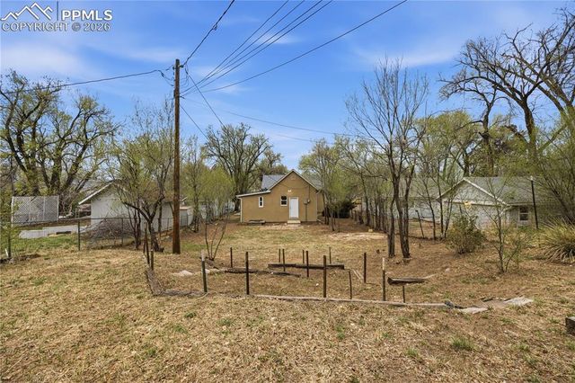 911 S El Paso Street, Colorado Springs, CO 80903