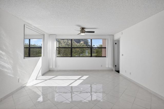 2606 NW 104th Avenue 202, Sunrise, FL 33322