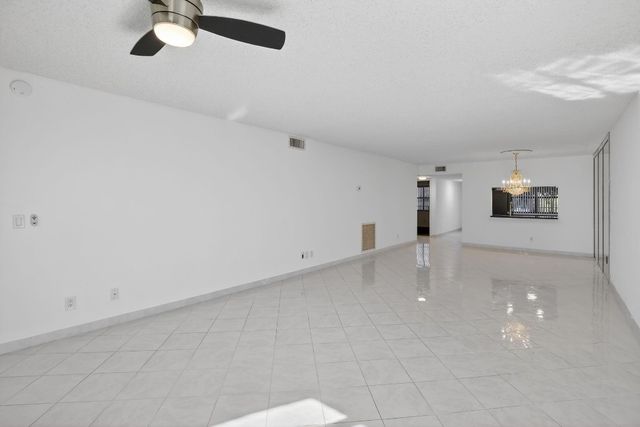 2606 NW 104th Avenue 202, Sunrise, FL 33322