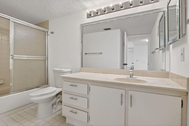 2606 NW 104th Avenue 202, Sunrise, FL 33322