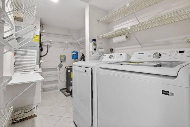 2606 NW 104th Avenue 202, Sunrise, FL 33322