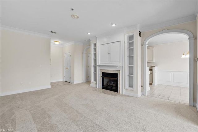 524 College Road 306, Greensboro, NC 27410