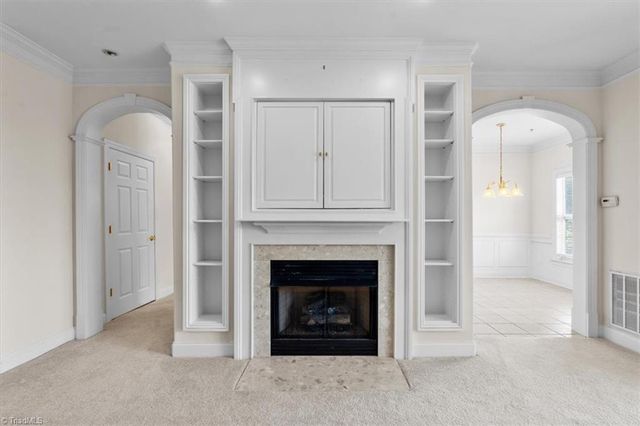 524 College Road 306, Greensboro, NC 27410