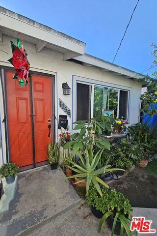 1158 E 77th Street, Los Angeles, CA 90001