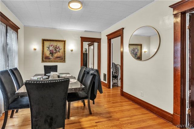 230 North Park Avenue, Buffalo, NY 14216