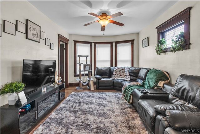 230 North Park Avenue, Buffalo, NY 14216