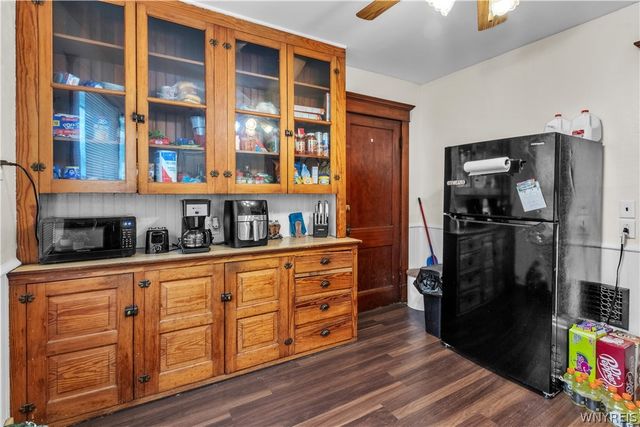 230 North Park Avenue, Buffalo, NY 14216