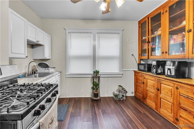 230 North Park Avenue, Buffalo, NY 14216