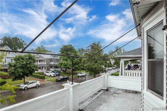 230 North Park Avenue, Buffalo, NY 14216