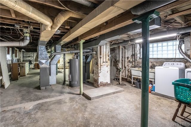 230 North Park Avenue, Buffalo, NY 14216