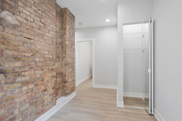 7740 N Eastlake Terrace 2W, Chicago, IL 60626