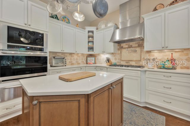 7 Dryden Cir, Bluffton, SC 29910