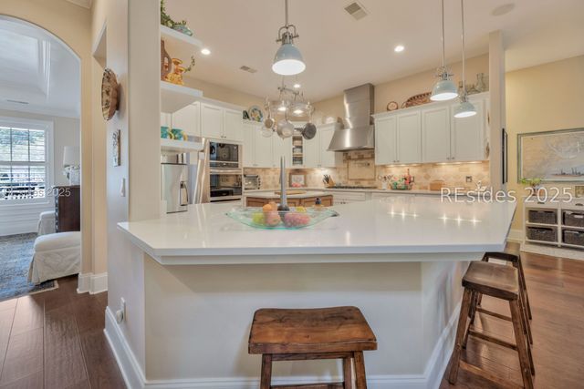 7 Dryden Cir, Bluffton, SC 29910