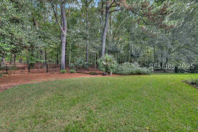 7 Dryden Cir, Bluffton, SC 29910