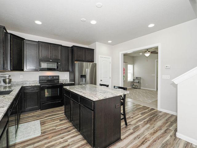 7835 N BRIDLEWAY RD, Eagle Mountain, UT 84005