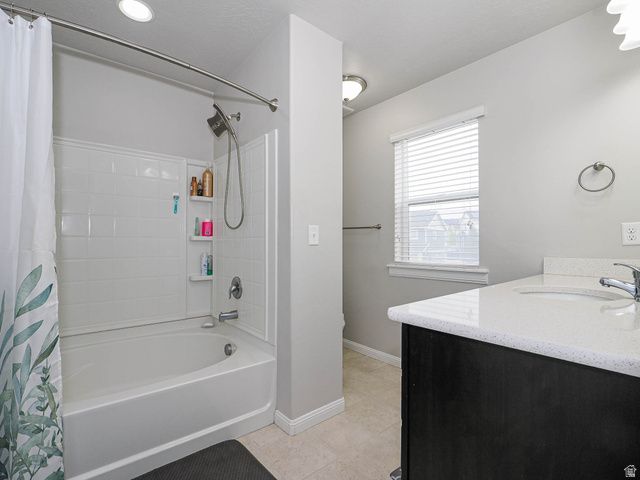 7835 N BRIDLEWAY RD, Eagle Mountain, UT 84005