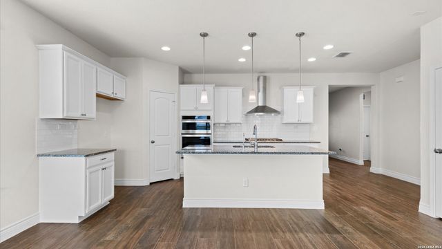 6792 Concho Creek, Schertz, TX 78108