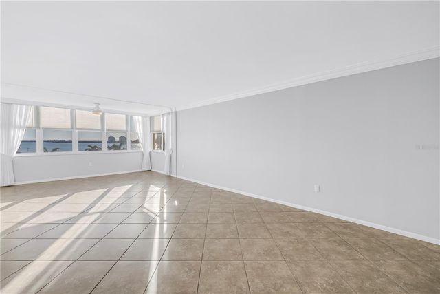 5108 BRITTANY DRIVE S 405, St Petersburg, FL 33715