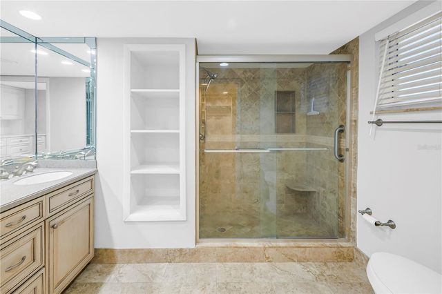 5108 BRITTANY DRIVE S 405, St Petersburg, FL 33715