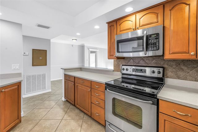 5108 BRITTANY DRIVE S 405, St Petersburg, FL 33715