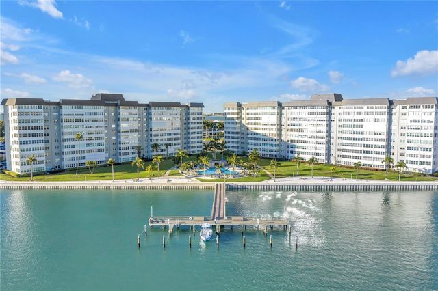 5108 BRITTANY DRIVE S 405, St Petersburg, FL 33715