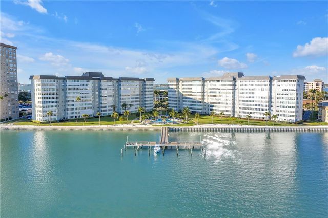 5108 BRITTANY DRIVE S 405, St Petersburg, FL 33715