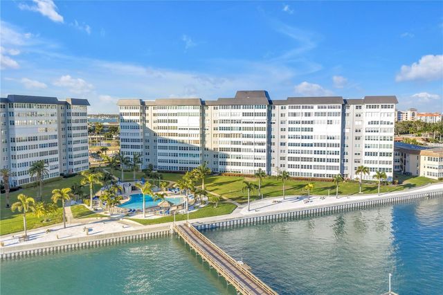 5108 BRITTANY DRIVE S 405, St Petersburg, FL 33715