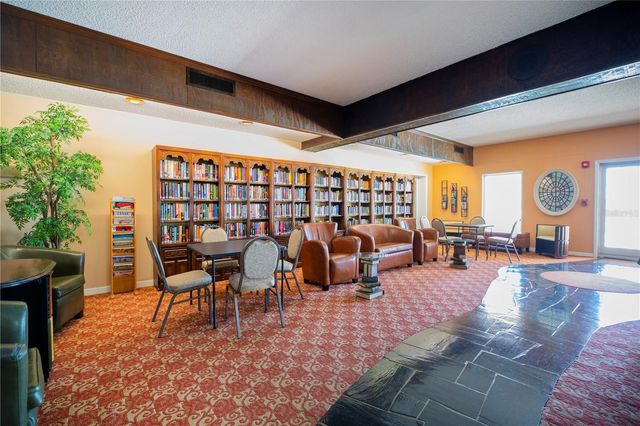 5108 BRITTANY DRIVE S 405, St Petersburg, FL 33715