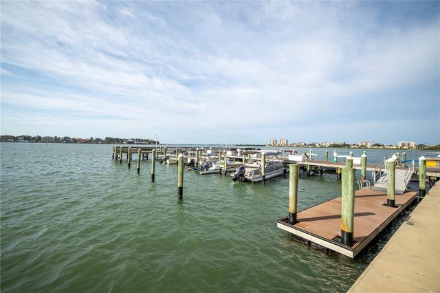 5108 BRITTANY DRIVE S 405, St Petersburg, FL 33715