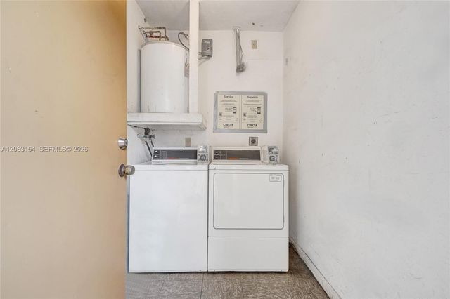 13980 NE 2nd Ct, Miami, FL 33161