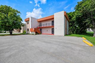 13980 NE 2nd Ct, Miami, FL 33161