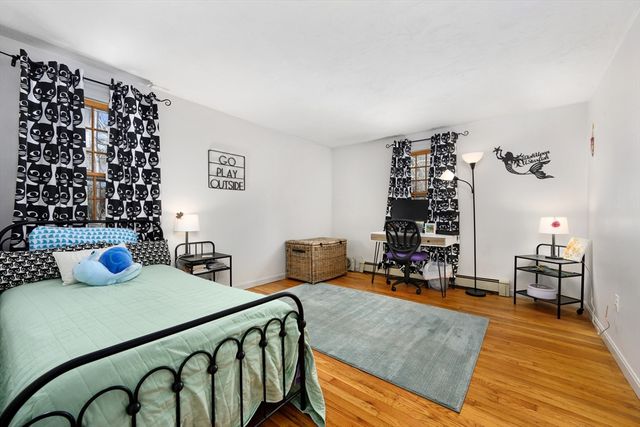 35 Leona Ter, Brewster, MA 02631