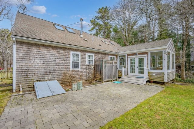 35 Leona Ter, Brewster, MA 02631