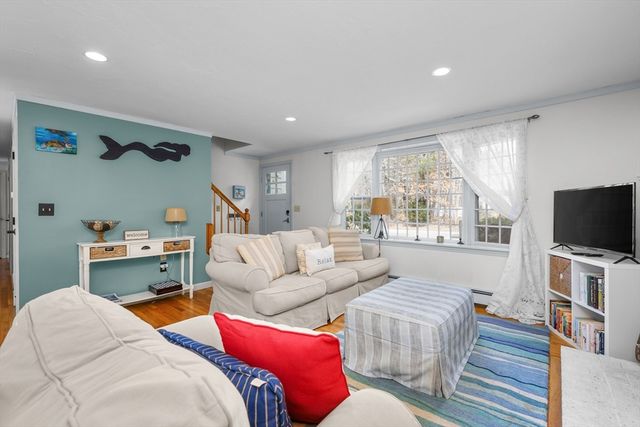 35 Leona Ter, Brewster, MA 02631