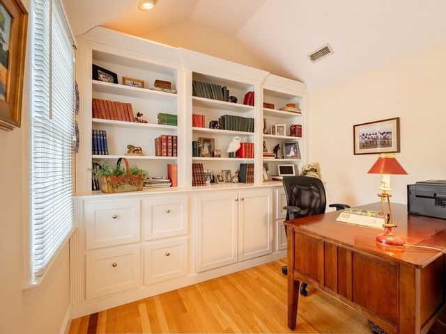 74 Tussock Brook Rd 74, Duxbury, MA 02332