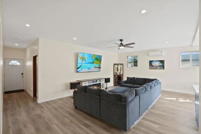 3749 Kingsley Street, San Diego, CA 92106