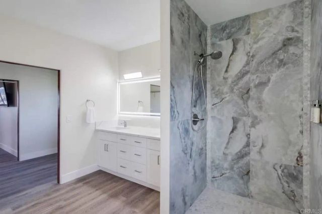 3749 Kingsley Street, San Diego, CA 92106