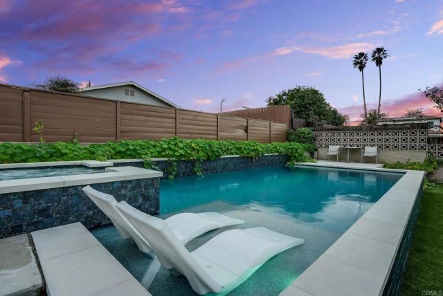 3749 Kingsley Street, San Diego, CA 92106