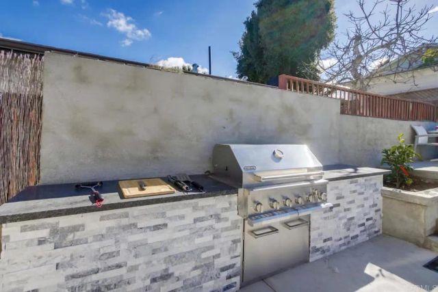 3749 Kingsley Street, San Diego, CA 92106