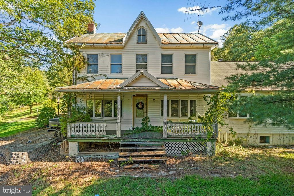 2257 CARROLLTON RD, Westminster, MD 21157