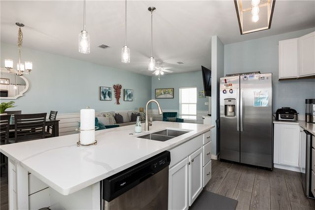 15101 Kokomo Dr, Corpus Christi, TX 78418