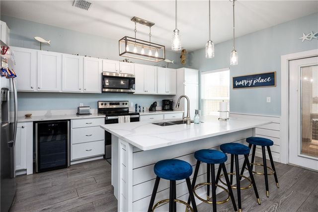 15101 Kokomo Dr, Corpus Christi, TX 78418