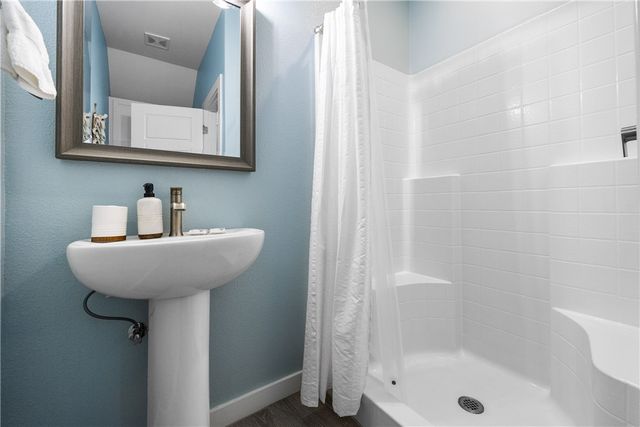 15101 Kokomo Dr, Corpus Christi, TX 78418