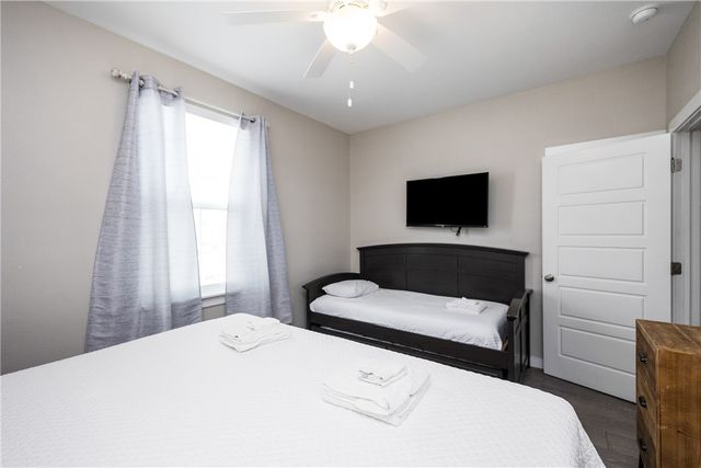 15101 Kokomo Dr, Corpus Christi, TX 78418