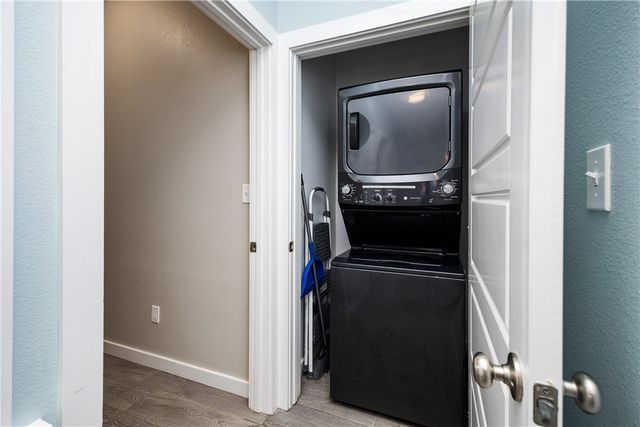 15101 Kokomo Dr, Corpus Christi, TX 78418