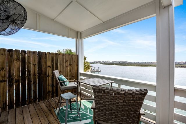 15101 Kokomo Dr, Corpus Christi, TX 78418