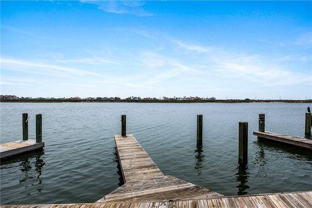 15101 Kokomo Dr, Corpus Christi, TX 78418