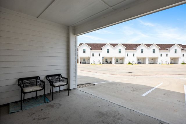 15101 Kokomo Dr, Corpus Christi, TX 78418